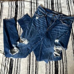 American Eagle distressed jeans, 12 long
